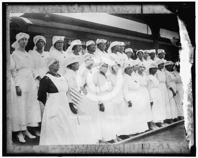 Red Cross, between 1910 and 1920. Creator: Harris & Ewing.