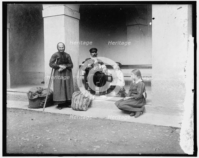 Red Cross, between 1910 and 1920. Creator: Harris & Ewing.