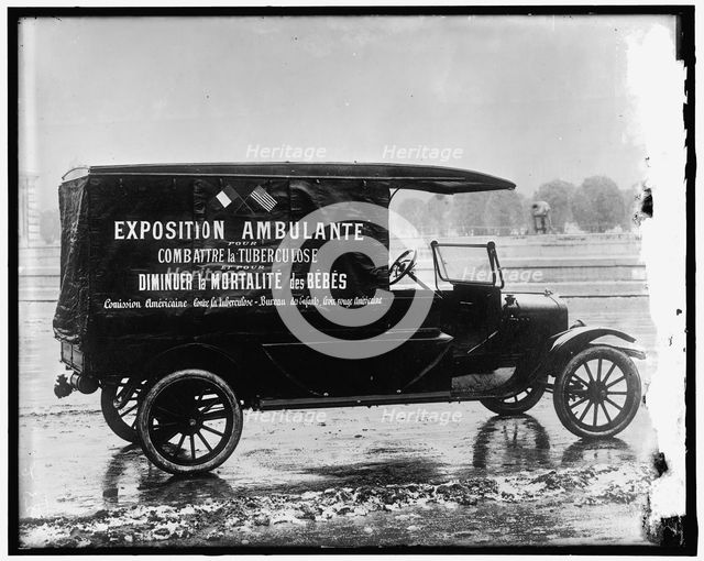 Red Cross, between 1910 and 1920. Creator: Harris & Ewing.