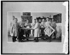 Red Cross, between 1910 and 1920. Creator: Harris & Ewing