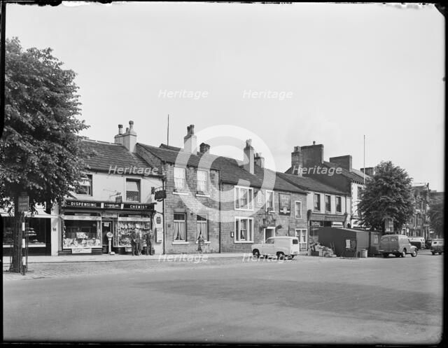 Red Lion public house, High Street, Skipton, Craven, North Yorkshire, 1957. Creator: George Bernard Mason.
