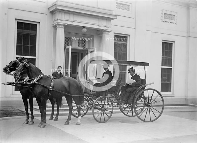 Redfield, William Cox Rep. from New York, 1911-1913; Sec. of Commerce, 1913-1919. Incarriage, 1913. Creator: Harris & Ewing.