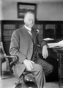 Redfield, William Cox, Rep. from New York, 1911-1913; Sec. of Commerce, 1913-1919, 1913. Creator: Harris & Ewing