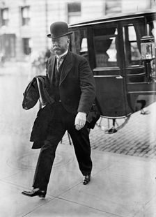 Redfield, William Cox, Rep. from New York, 1911-1913; Sec. of Commerce, 1913-1919, 1913. Creator: Harris & Ewing