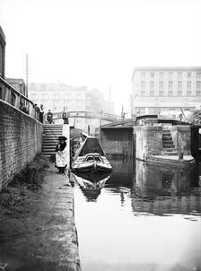 Regent's Canal at Hawley Lock, St Pancras, Camden, London, c1905