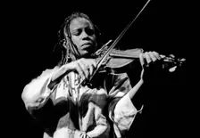Regina Carter, Ronnie Scott's, London, 1999. Artist: Brian O'Connor