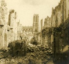 Reims Cathedral, Reims, northern France, c1914-c1918