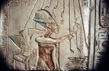 Relief of Akhenaten and Nefertiti under the rays of the sun-god Aten, Egyptian Museum:Cairo