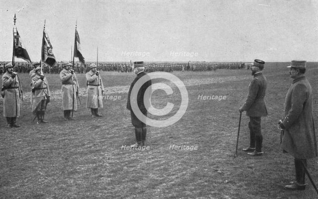 ''Remise de Drapeaux a des regiments de cavalerie de formation Nouvelle.', 1916. Creator: Unknown.