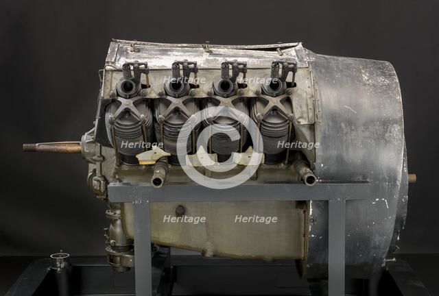 Renault 80 hp, V-8 Engine, ca. 1913. Creator: Renault.