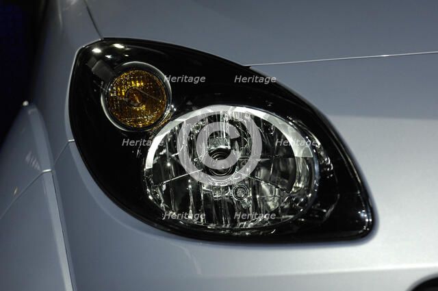 Renault Twingo Sport - launch 2007. Artist: Simon Clay.