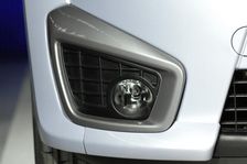 Renault Twingo Sport - launch 2007. Artist: Simon Clay