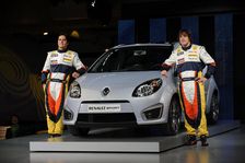 Renault Twingo Sport - launch 2007. Artist: Simon Clay