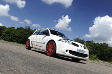 Renault Megane Sport R26R 2009. Artist: Simon Clay