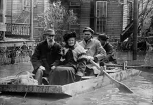 Rescue work, Dayton, 1913. Creator: Bain News Service