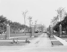 Residence near country club, Ann Arbor, Mich., between 1900 and 1910. Creator: Unknown