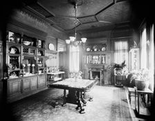 Residence of Mrs. H.C. Parke, dining room, Detroit, Mich., between 1900 and 1910. Creator: Unknown