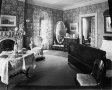 Residence of Mrs. H.C. Parke, bedroom, Detroit, Mich., between 1900 and 1910. Creator: Unknown