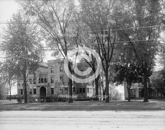 Residence of Dr. T.A. McGraw, Detroit, Mich., between 1900 and 1910. Creator: Unknown.