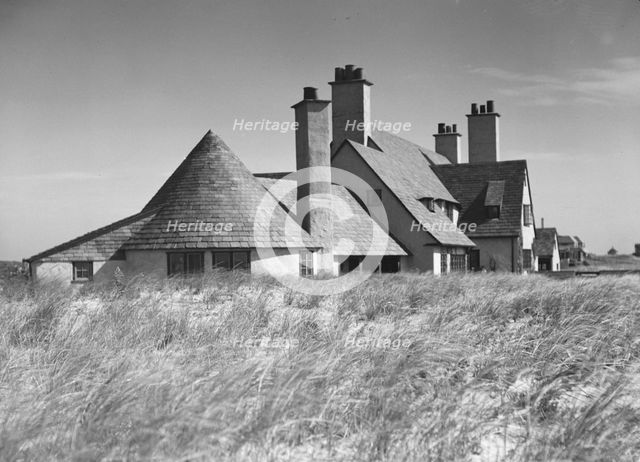 Residence of Ellery James, between 1911 and 1942. Creator: Arnold Genthe.