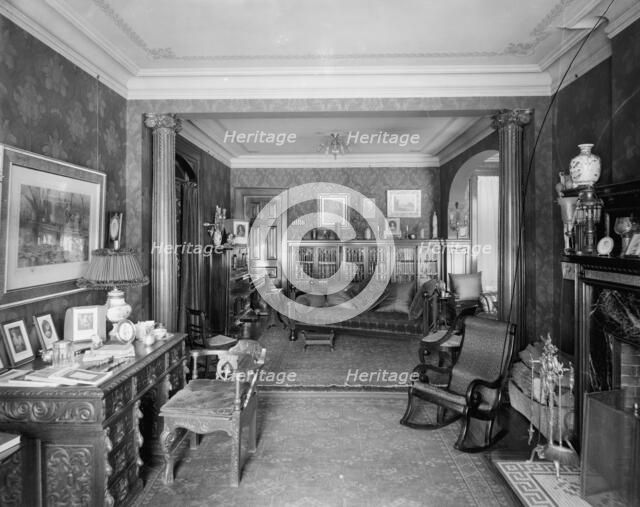 Residence of Hervie Wetzel, Detroit, Mich., between 1905 and 1915. Creator: Unknown.