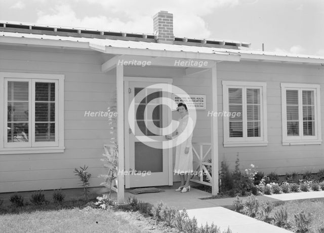 Resident nurse and clinic building, FSA camp, Tulare County, California, 1939. Creator: Dorothea Lange.