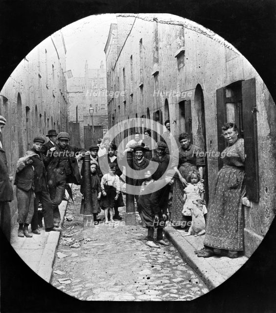 Residents of Little Collingwood Street, Bethnal Green, c1902. Creator: John Galt.
