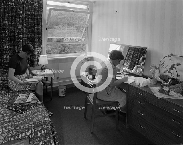 Restell Close, Greenwich, London, 22/10/1966. Creator: John Laing plc.