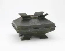 Ritual serving vessel with lid (fu) and dragons, Eastern Zhou dynasty, 6th century BCE. Creator: Unknown