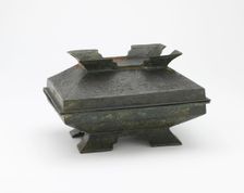 Ritual serving vessel with lid (fu) and dragons, Eastern Zhou dynasty, 6th century BCE. Creator: Unknown