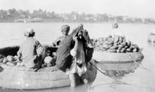 River craft laden with melons, Tigris River, 1917-1919