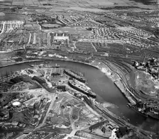River Wear, Deptford Shipbuilding Yard and residential area at Monkwearmouth, Sunderland, 1946. Artist: Aerofilms