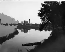 Riverview flour mills, New Ulm, Minn., between 1880 and 1899. Creator: Unknown