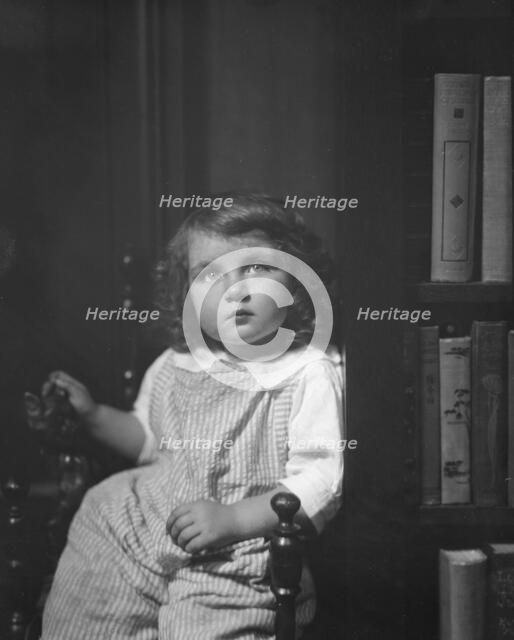 Rice, Isaac, Mrs., grandaughter of, portrait photograph, 1920 Sept. 29. Creator: Arnold Genthe.