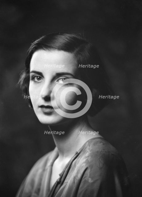 Rickard, Willa, Miss, portrait photograph, 1930 Mar. 2. Creator: Arnold Genthe.