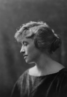 Rieber, D., Miss, portrait photograph, not before 1916. Creator: Arnold Genthe