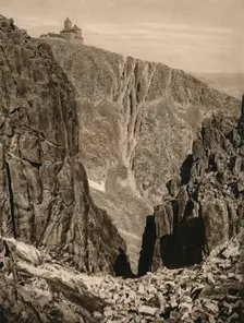 Riesengebirge (Schlesien) - Die Schneegruben 1931. Artist: Kurt Hielscher
