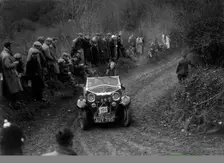 Riley Lynx of EWD Ritchie competing in the MCC Lands End Trial, 1935. Artist: Bill Brunell