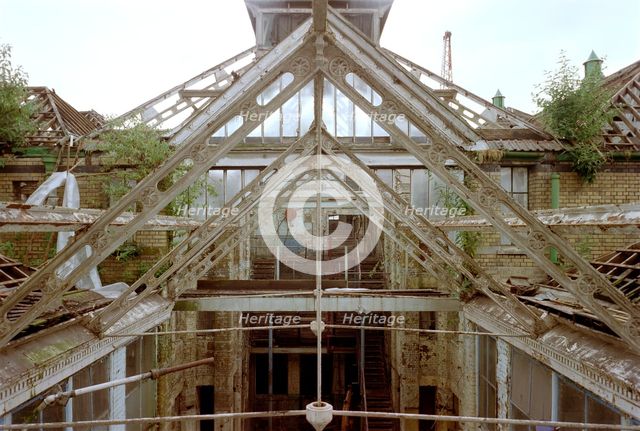 Ringers tobacco factory, Redcliffe Street, Bristol, 2000. Artist: JO Davies