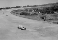RJ Munday's Munday Special on Byfleet Banking, BARC meeting, Brooklands, Surrey, 1933. Artist: Bill Brunell