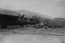 RR train caught in flood, Austin, between c1910 and c1915. Creator: Bain News Service