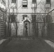 Ruth Bramley Dean house, 150 East 61st Street, New York, New York, c1922. Creator: John Wallace Gillies