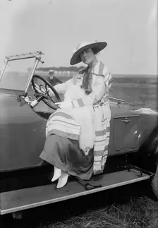 Ruth McDonald, 1917. Creator: Bain News Service