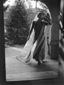 Ruth St. Denis dancers, between 1910 and 1935. Creator: Arnold Genthe