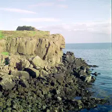 Ruadha A Dunain, a promontory fort on the Isle of Skye