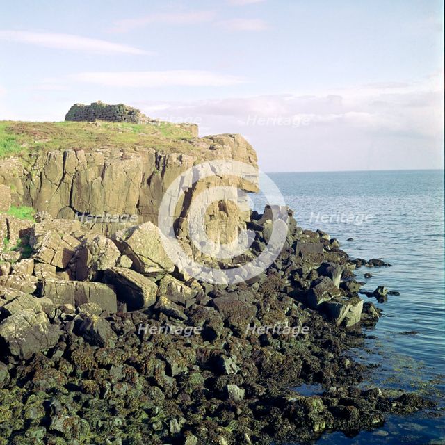 Ruadha A' Dunain, a promontory fort on the Isle of Skye. Artist: Unknown