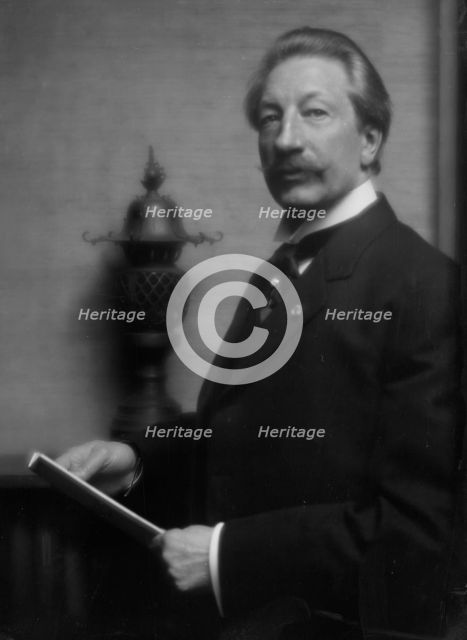 Rubner, Mr., portrait photograph, 1913. Creator: Arnold Genthe.