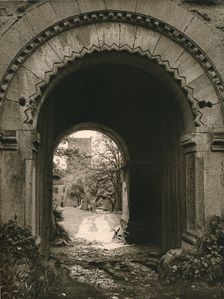 Ruine Salzburg. Salzburg ruins near Neustadt 1931. Artist: Kurt Hielscher