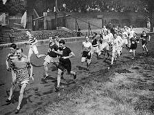 Running the half mile at the Civil Service Sports day, Stamford Bridge, London, 1926-1927