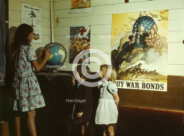 Rural school children, San Augustine County, Texas, 1943. Creator: John Vachon.